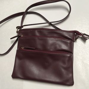 FFC New York bag burgundy color